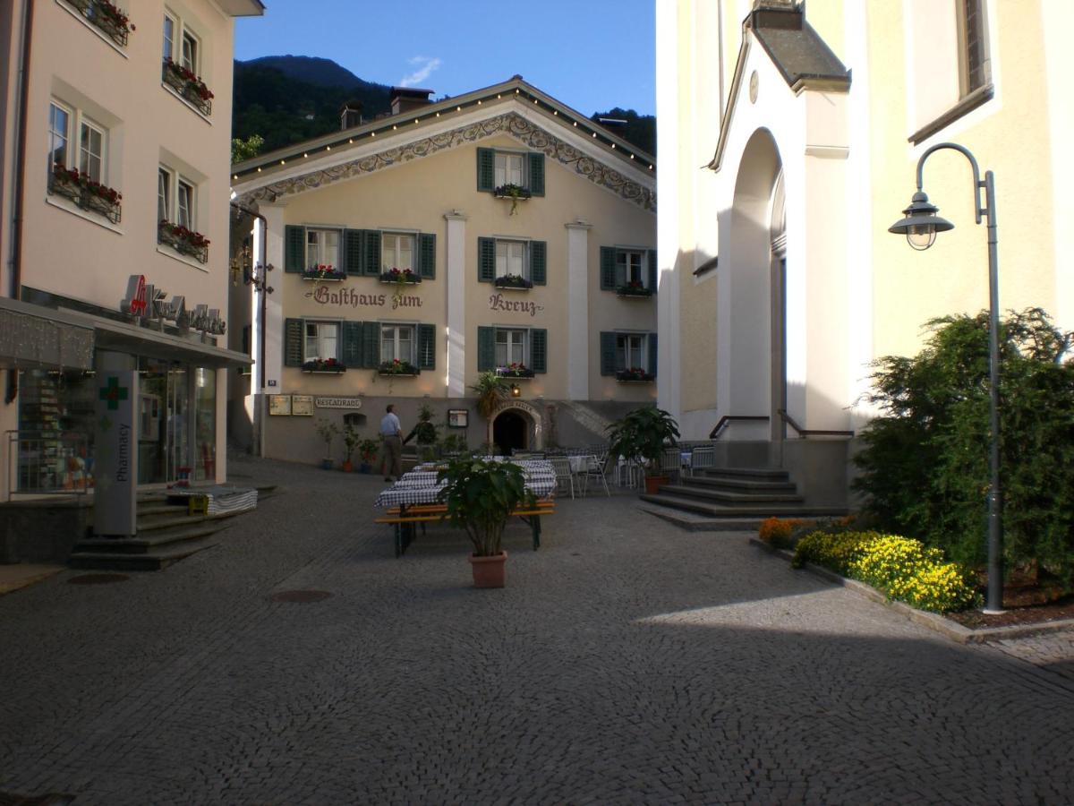 Gasthaus Kreuz 施伦斯 外观 照片