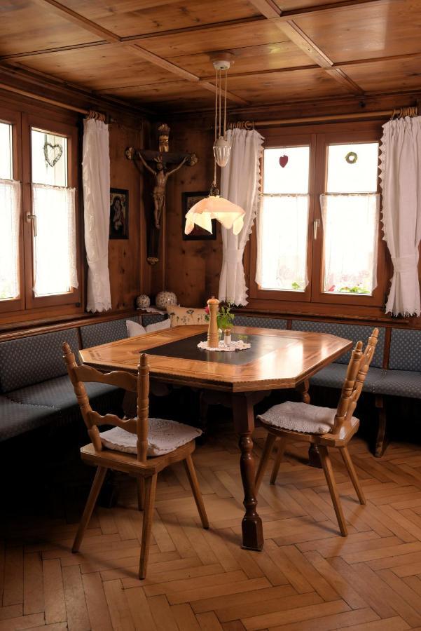 Gasthaus Kreuz 施伦斯 外观 照片